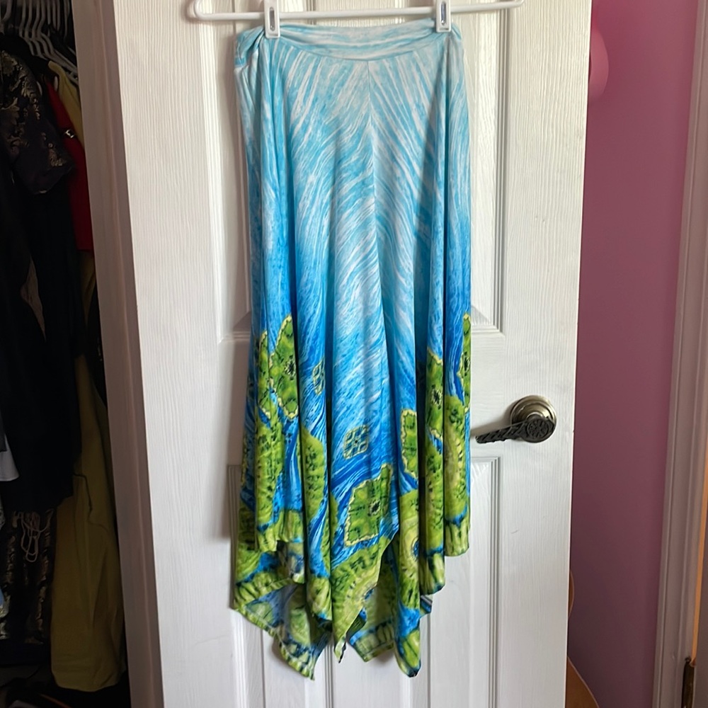 Super stretchy asymmetrical skirt peacock beach pattern
